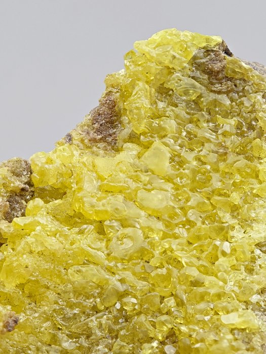 Raro azufre boliviano, cristales amarillos intensos Cristales sobre matriz - Altura: 97 mm - Ancho: 73 mm- 274 g — foto 4