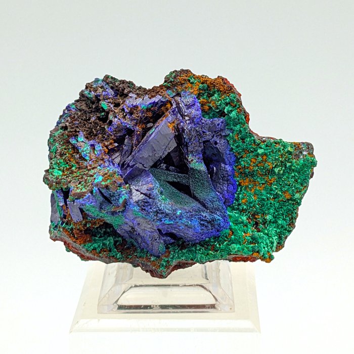 GRANDE PSEUDOMORFOSE DE AZURITA EN MALAQUITA, RARÍSIMA Cristales sobre matriz - Altura: 60 mm - Ancho: 50 mm- 130 g — foto 3