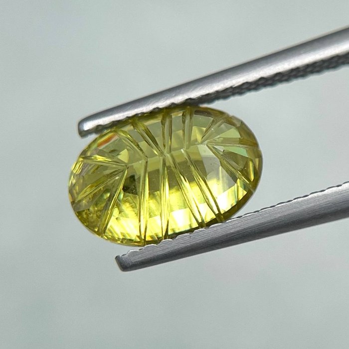 Amarillo, Verde Esfena - 2.60 ct - IGI Certificado — foto 9