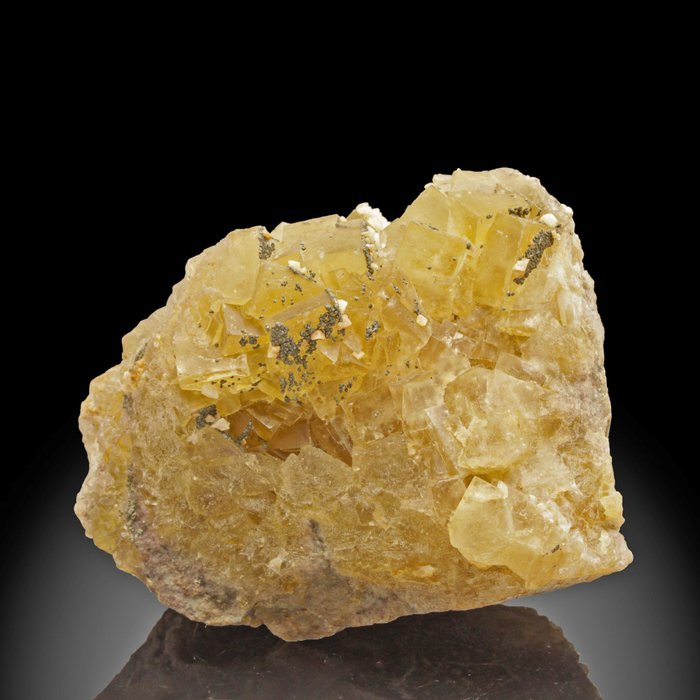 Fluorita con calcopirita y dolomita Cristales sobre matriz - Altura: 7.4 cm - Ancho: 5.6 cm- 272 g — foto 2