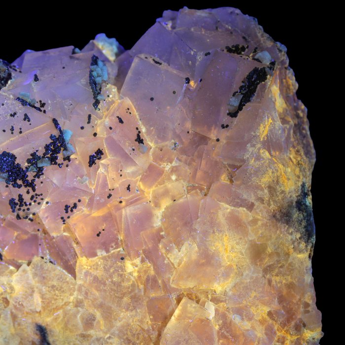 Fluorita con calcopirita y dolomita Cristales sobre matriz - Altura: 7.4 cm - Ancho: 5.6 cm- 272 g — foto 11