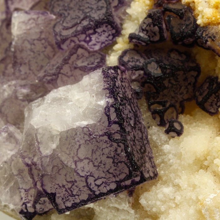 Código QR fluorita Cristales - Altura: 7.7 cm - Ancho: 5.7 cm- 157 g — foto 8